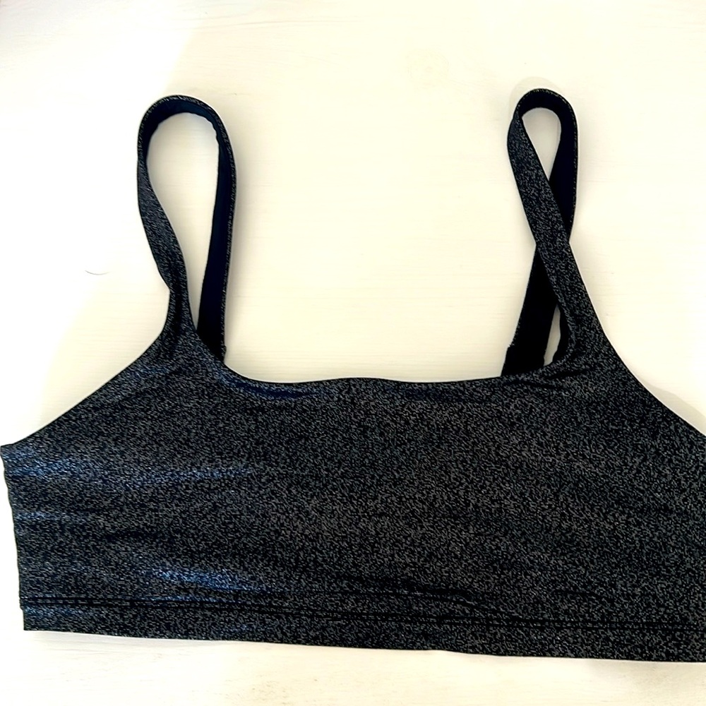 Alo Yoga - Black Sparkly Sports Bra - Size Small